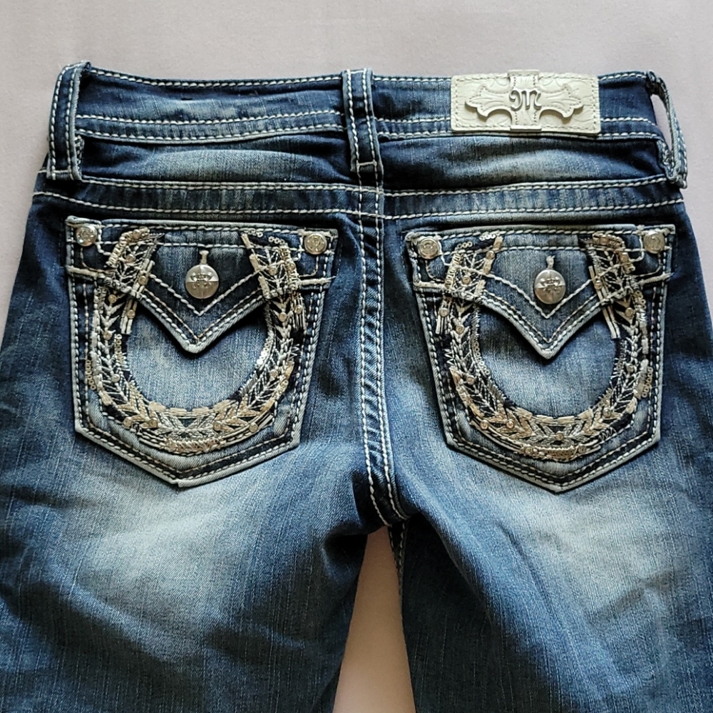 Buckle (Miss Me) jeans